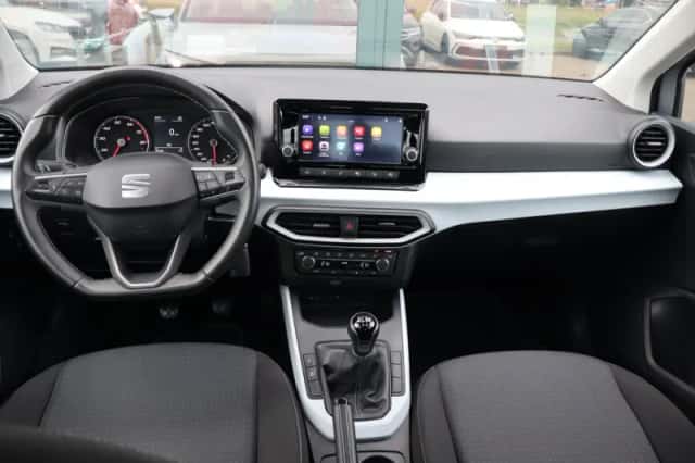 SEAT Arona (2023) thumbnail 21