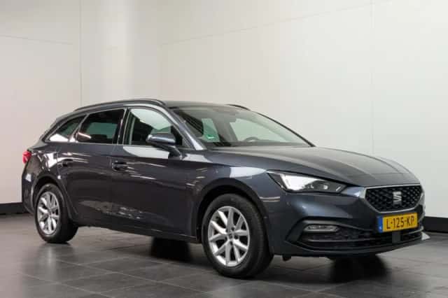 SEAT Leon Sportstourer (2021) thumbnail 4