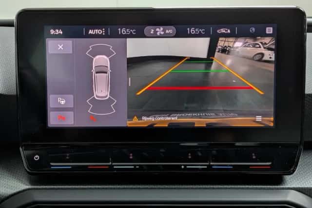 SEAT Leon Sportstourer (2021) thumbnail 6