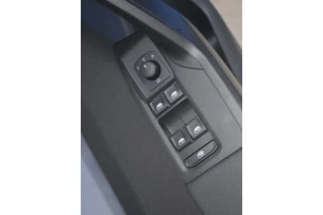 SEAT Ibiza (2022) thumbnail 13