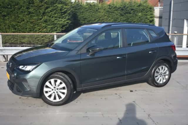 SEAT Arona (2022) thumbnail 1