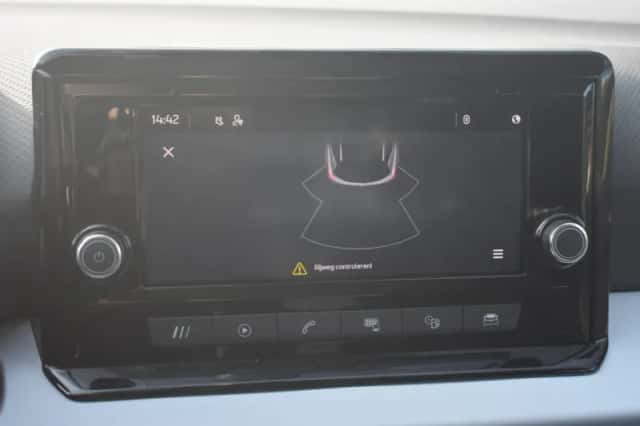 SEAT Arona (2022) thumbnail 13
