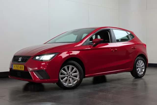 SEAT Ibiza (2022) thumbnail 1
