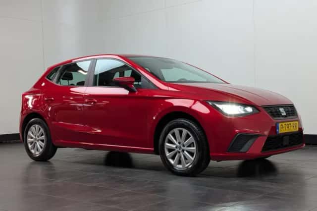 SEAT Ibiza (2022) thumbnail 4