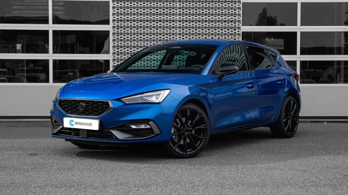 SEAT Leon (2025) — foto 1