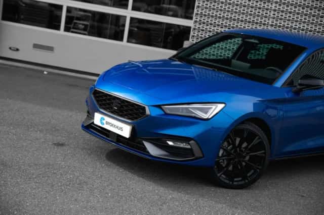 SEAT Leon (2025) thumbnail 4