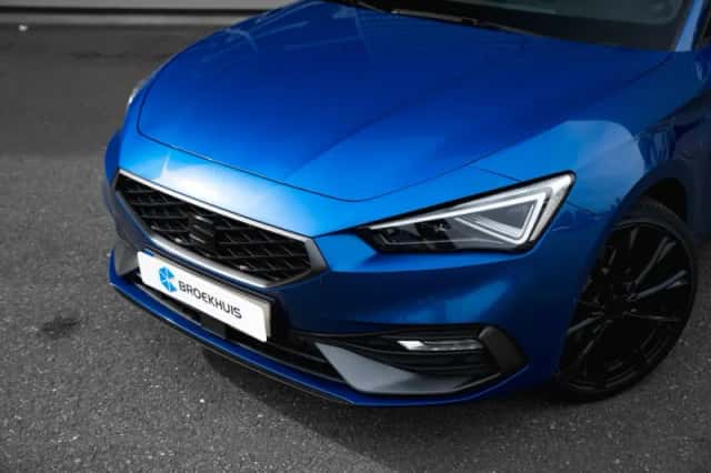 SEAT Leon (2025) thumbnail 6