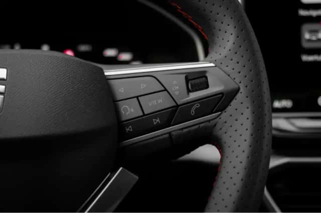 SEAT Leon Sportstourer (2025) thumbnail 11