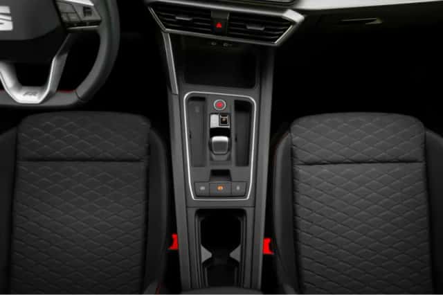 SEAT Leon Sportstourer (2025) thumbnail 15
