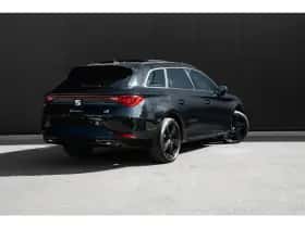 SEAT Leon (2025) thumbnail 2