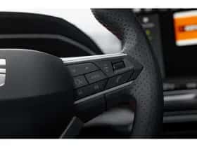 SEAT Leon (2025) thumbnail 15