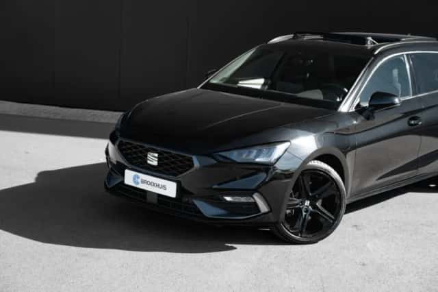 SEAT Leon (2025) thumbnail 6