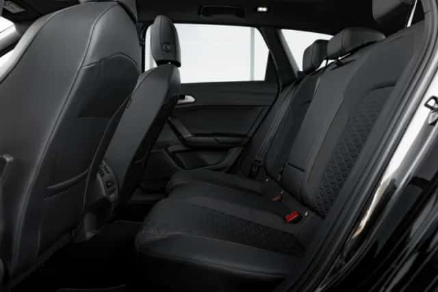 SEAT Leon (2025) thumbnail 8