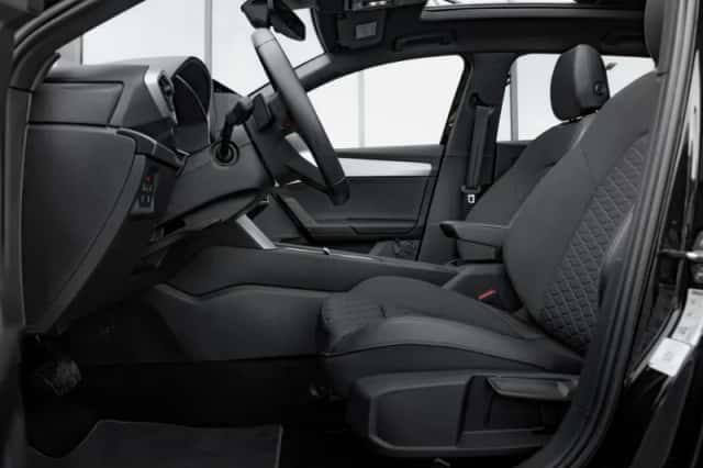 SEAT Leon (2025) thumbnail 10