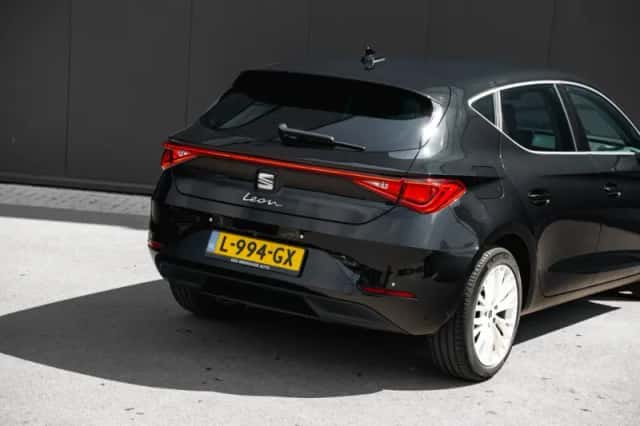 SEAT Leon (2020) thumbnail 8