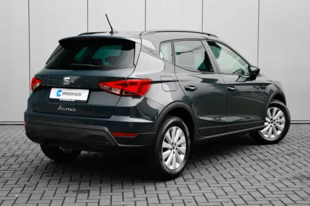 SEAT Arona (2026) thumbnail 2