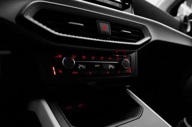 SEAT Arona (2026) thumbnail 13