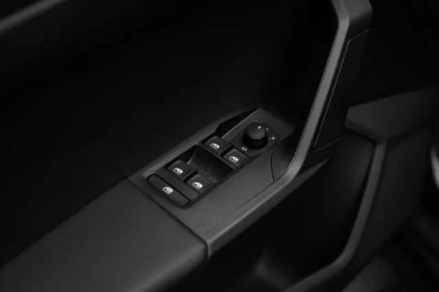 SEAT Arona (2026) thumbnail 24