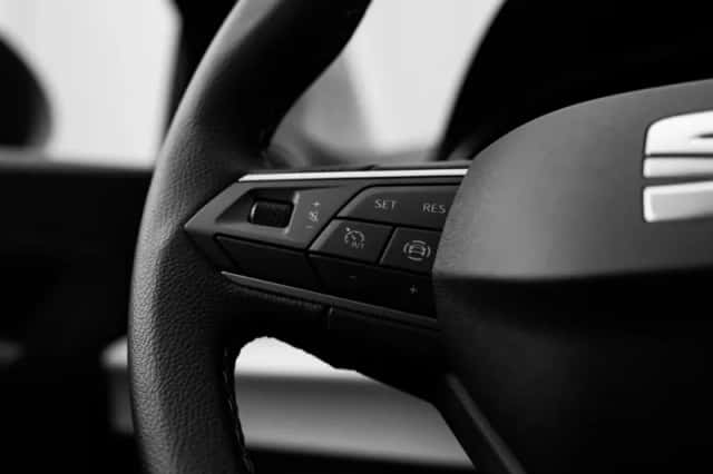 SEAT Arona (2026) thumbnail 6