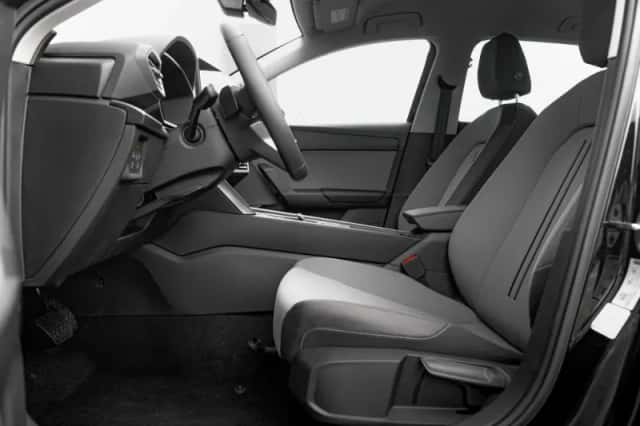 SEAT Leon (2026) thumbnail 11