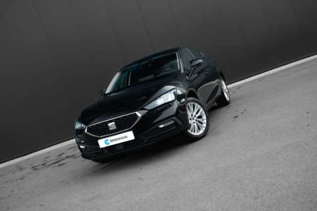 SEAT Leon (2026) thumbnail 3