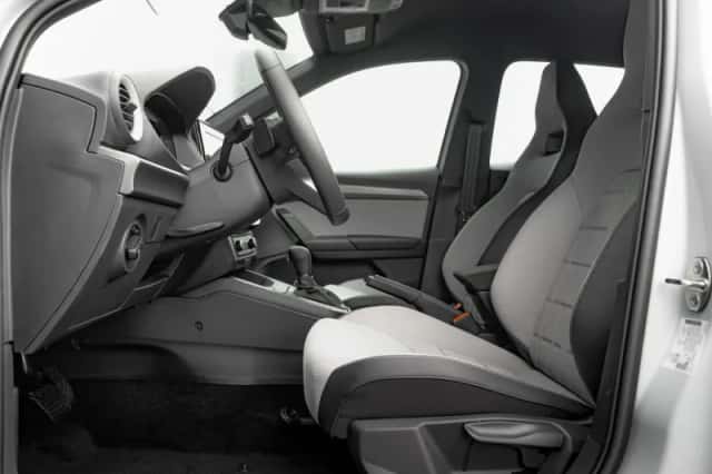 SEAT Arona (2026) thumbnail 14