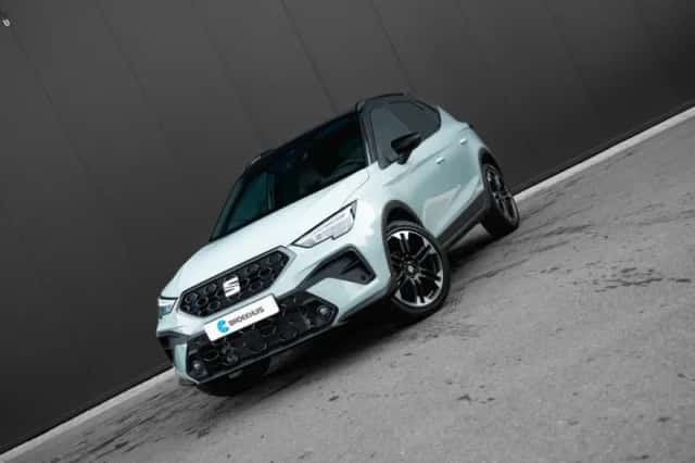 SEAT Arona (2026) thumbnail 3