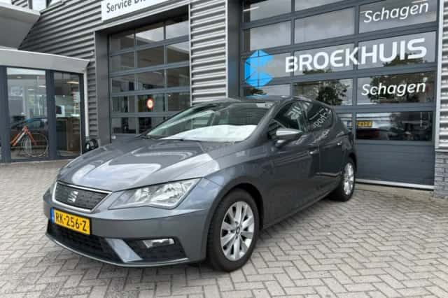 SEAT Leon (2018) thumbnail 2