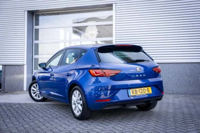 SEAT Leon (2017) thumbnail 11