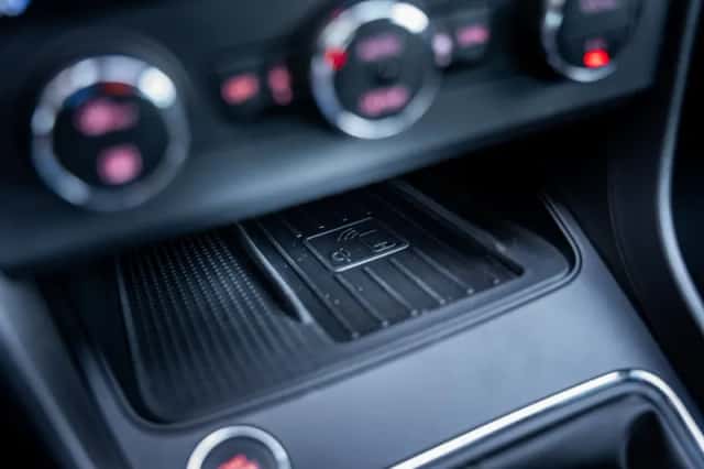 SEAT Leon (2017) thumbnail 25