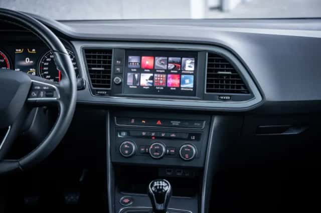 SEAT Leon (2017) thumbnail 29