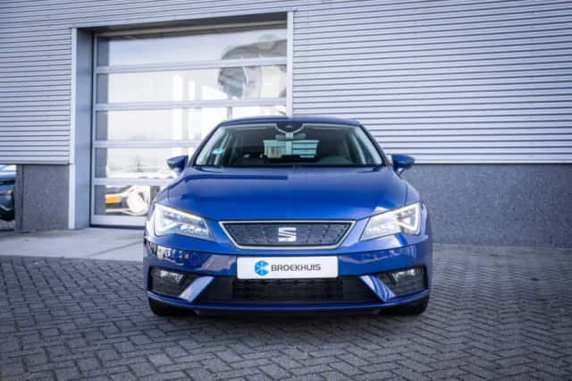 SEAT Leon (2017) thumbnail 4