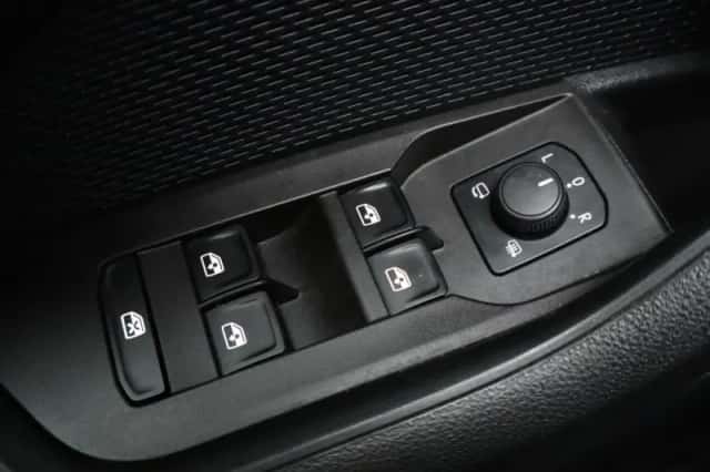 Škoda Octavia (2023) thumbnail 13