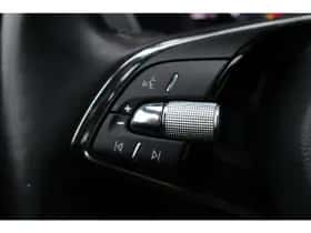 Škoda Octavia (2023) thumbnail 16