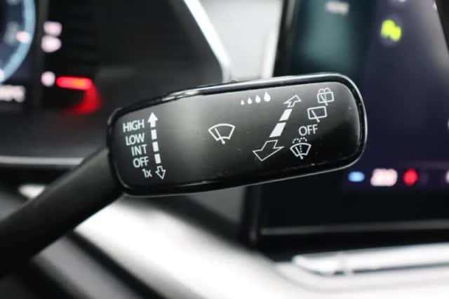 Škoda Octavia (2023) thumbnail 18
