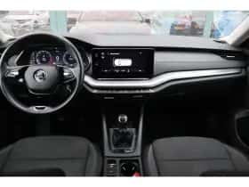 Škoda Octavia (2023) thumbnail 29