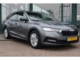 Škoda Octavia (2023) thumbnail 10