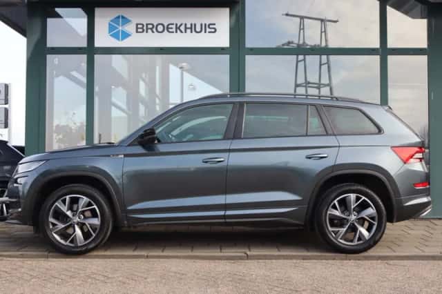 Škoda Kodiaq (2021) thumbnail 2