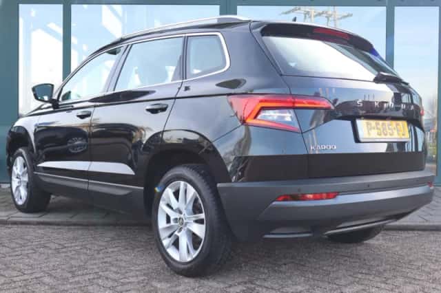 Škoda Karoq (2022) thumbnail 3