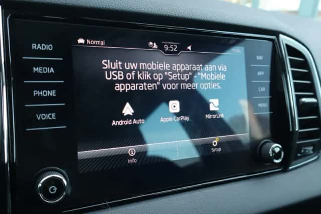 Škoda Karoq (2022) thumbnail 21