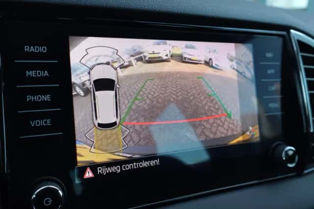 Škoda Karoq (2022) thumbnail 22