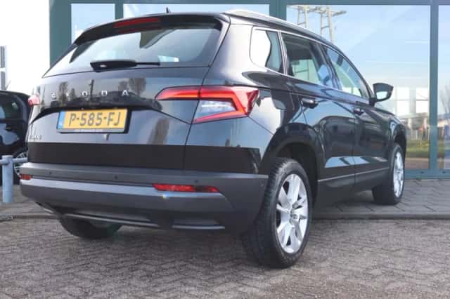 Škoda Karoq (2022) thumbnail 9