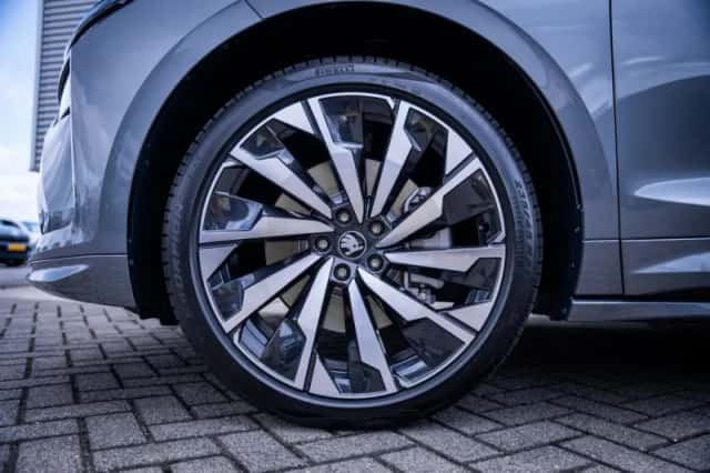 Škoda Enyaq (2026) thumbnail 3