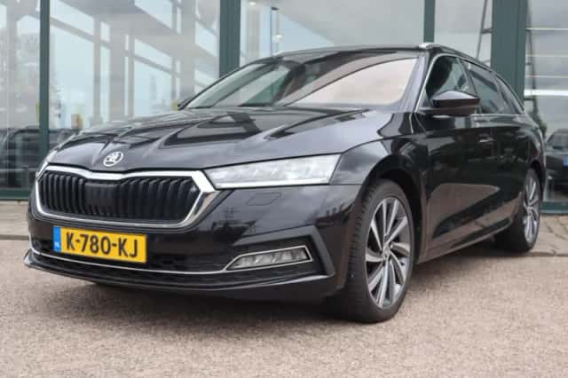Škoda Octavia (2021) thumbnail 1
