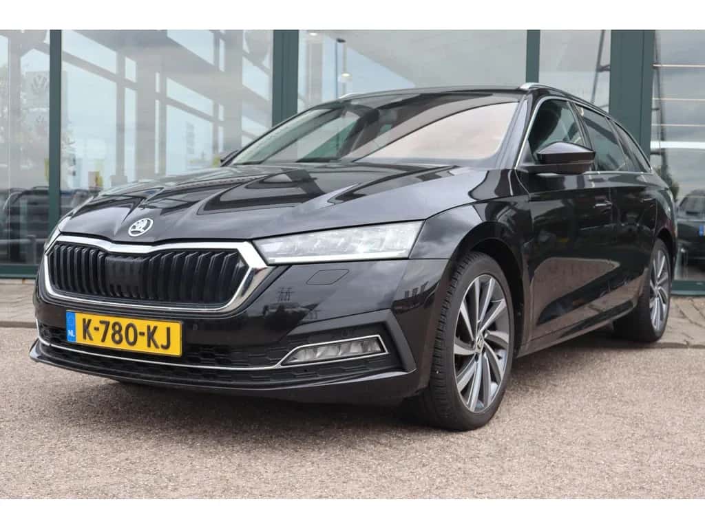Škoda Octavia (2021) — foto 1