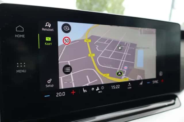 Škoda Octavia (2021) thumbnail 5