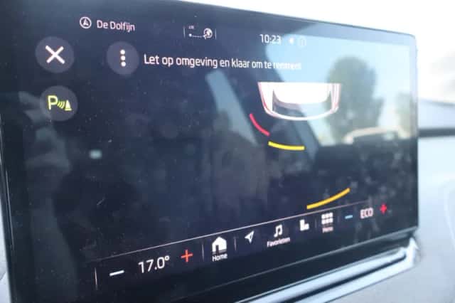 Škoda Enyaq (2023) thumbnail 11