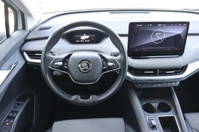 Škoda Enyaq (2023) thumbnail 5