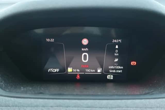 Škoda Enyaq (2023) thumbnail 6