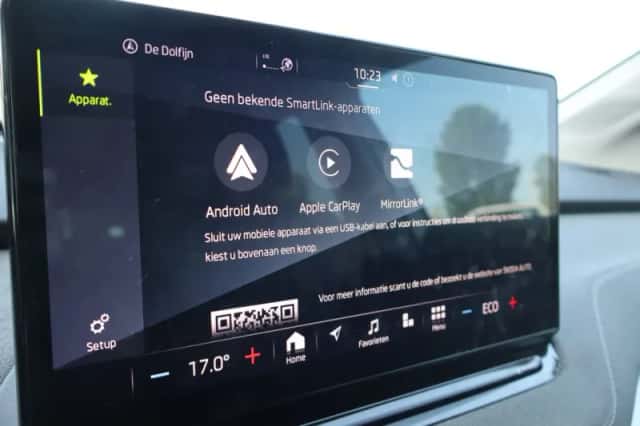 Škoda Enyaq (2023) thumbnail 9